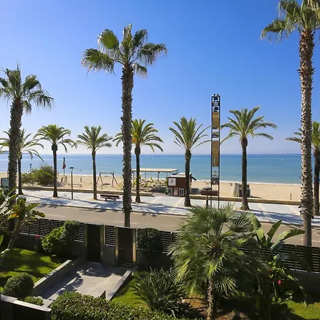 Apartment Soluxe Planet - Only Families Salou