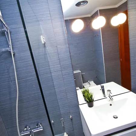Soluxe Planet - Only Families Apartment