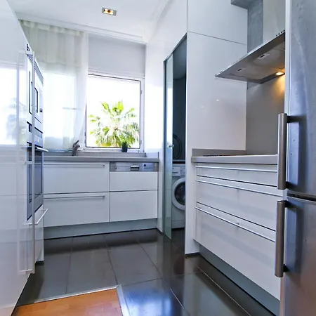Soluxe Planet - Only Families Apartment *
